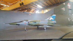 Mirage III RS von Nello Nero im Massstab 1:8 komplett aus Holz